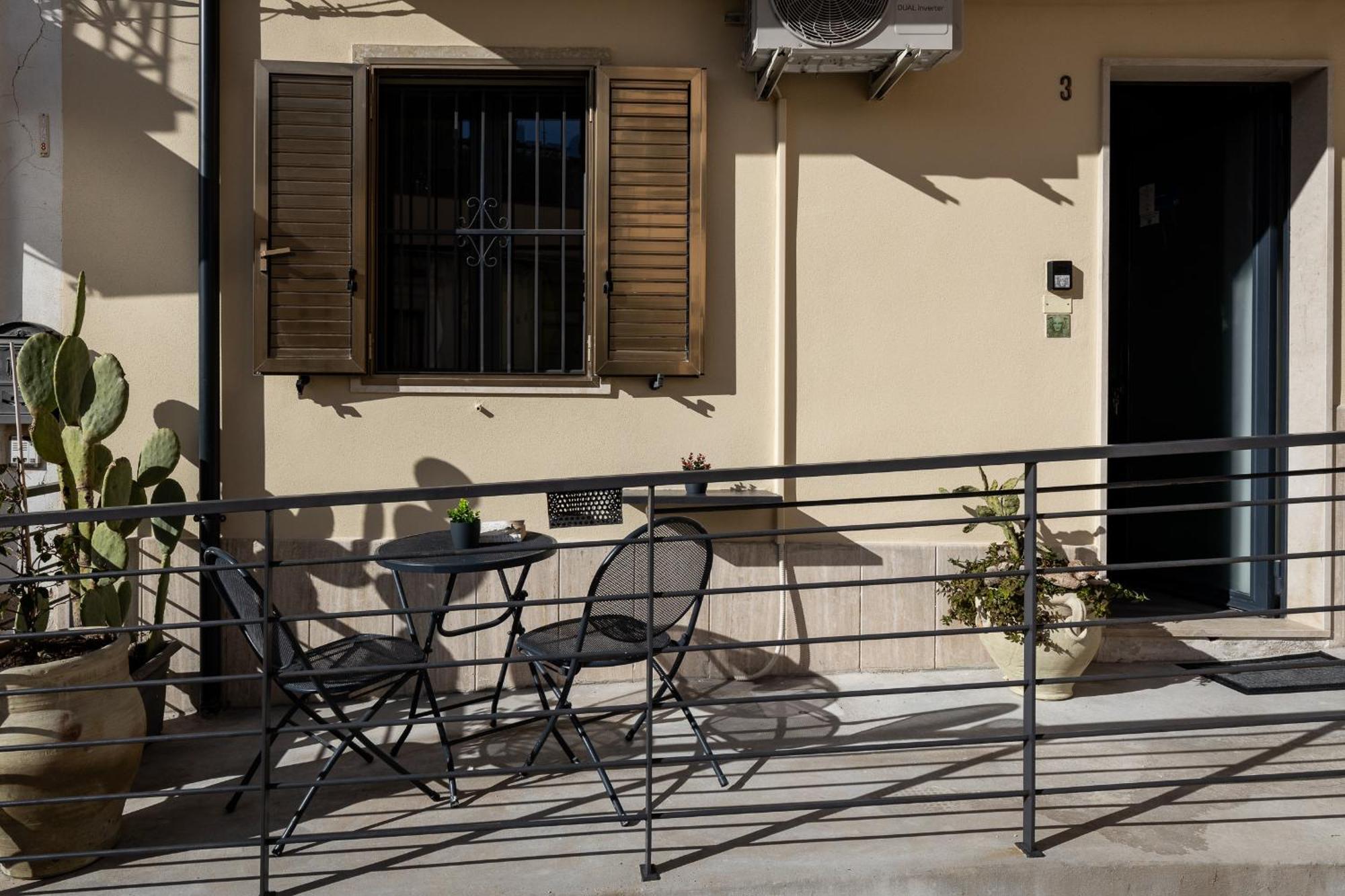 Dea'S Rooms Noto Exterior foto